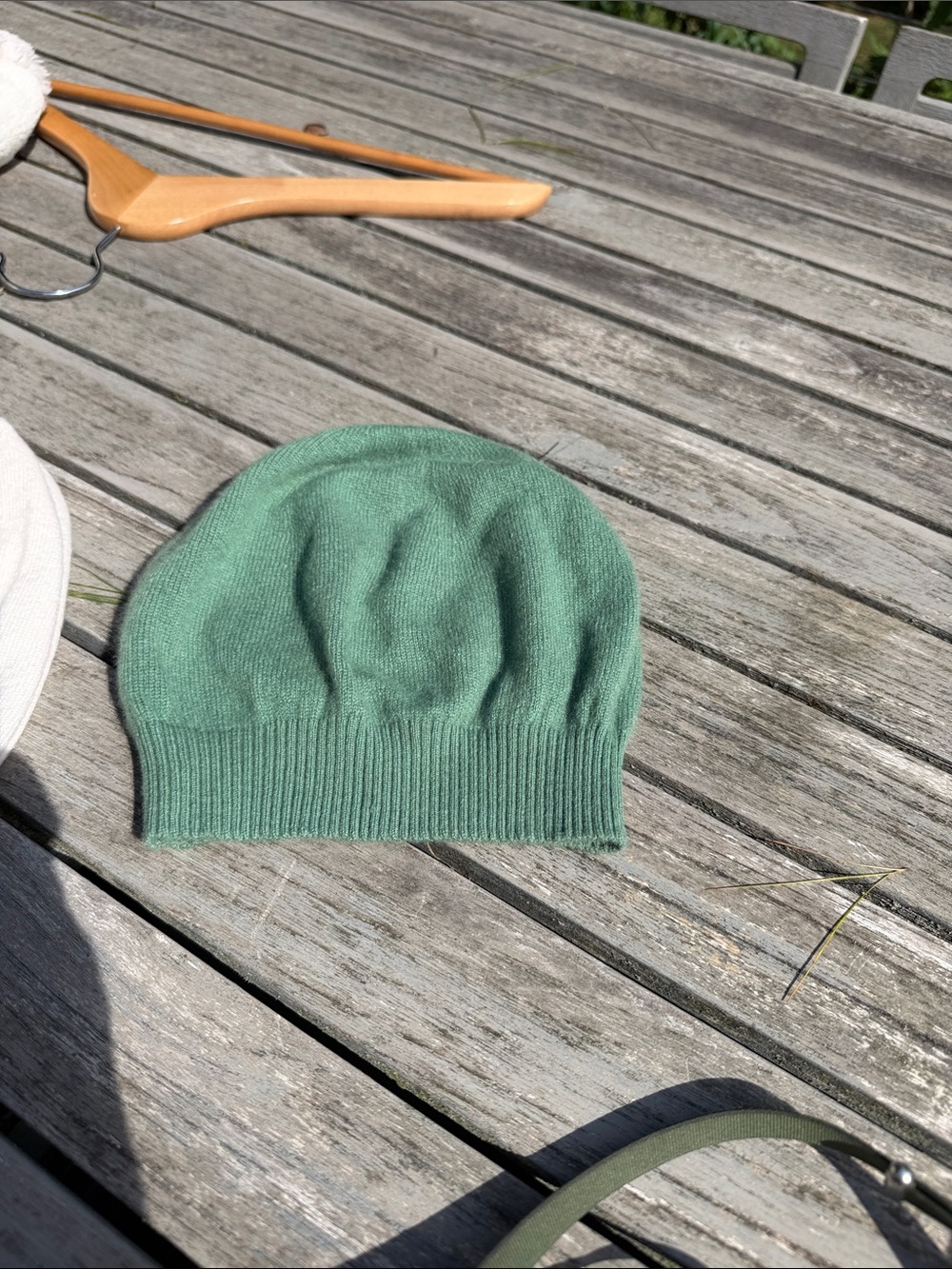 Soft Green Knit Beret - Women's Hat